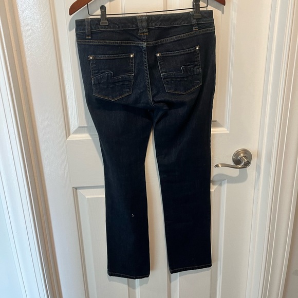 White House Black Market Jeans Size 2 (maybe 4?) - Picture 2 of 3